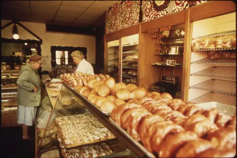 Greggs Outlet photo 3